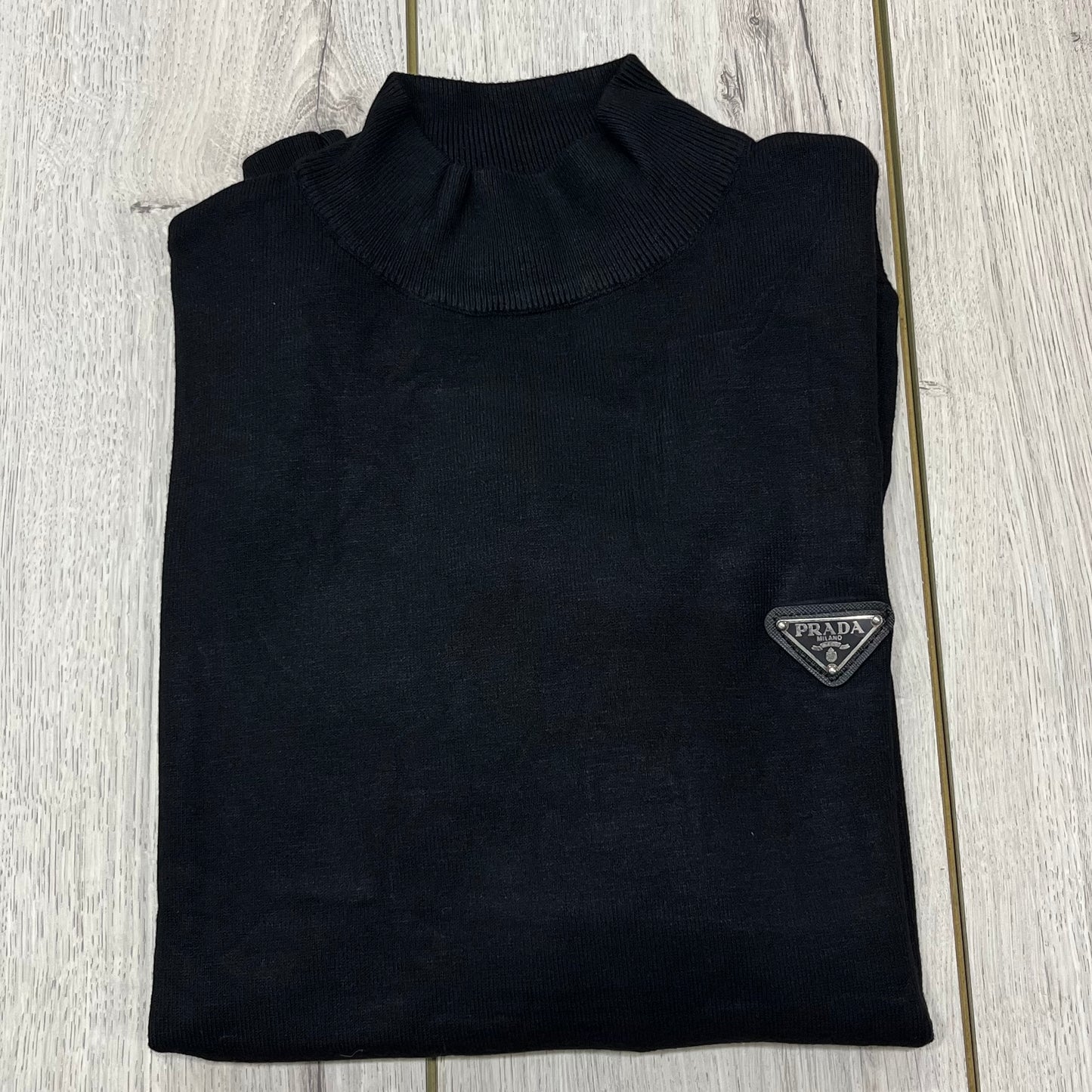 ΠΛΕΚΤΗ ΜΠΛΟΥΖΑ ΖΙΒΑΓΚΟ PRADA BLACK