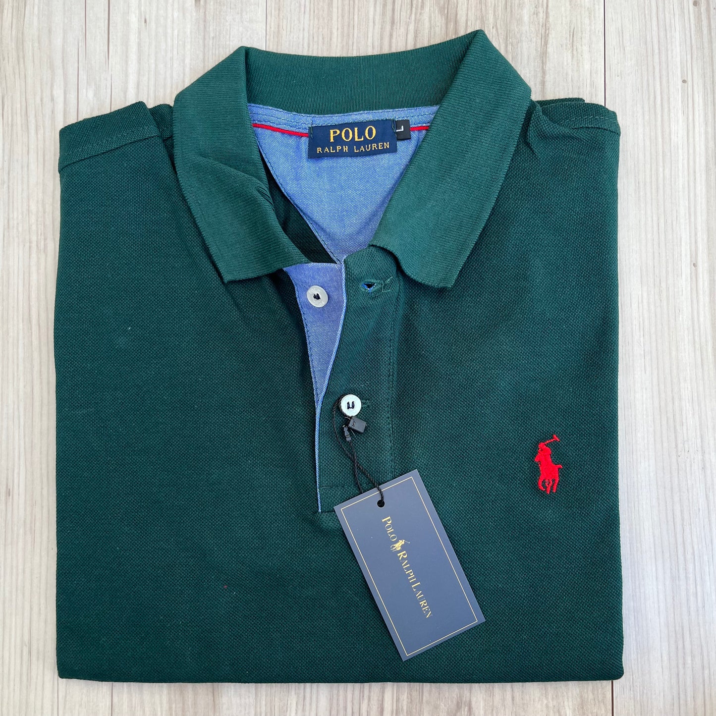 Μακρυμάνικη μπλούζα πόλο με γιακά κυπαρισσί