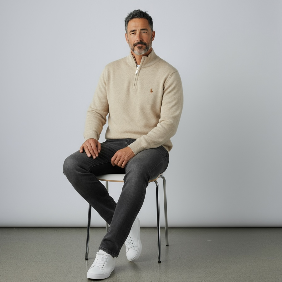 Πλεκτή μπλούζα polo με μισό φερμουάρ μπεζ