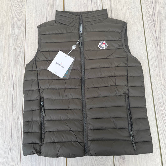 ΑΜΑΝΙΚΟ ΜΠΟΥΦΑΝ MONCLER ΧΑΚΙ